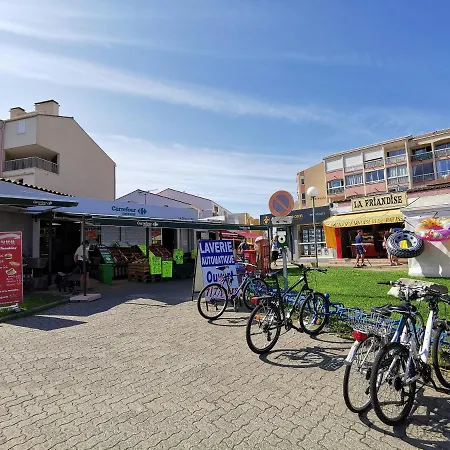 Proche De La * Ле-Гро-дю-Руа